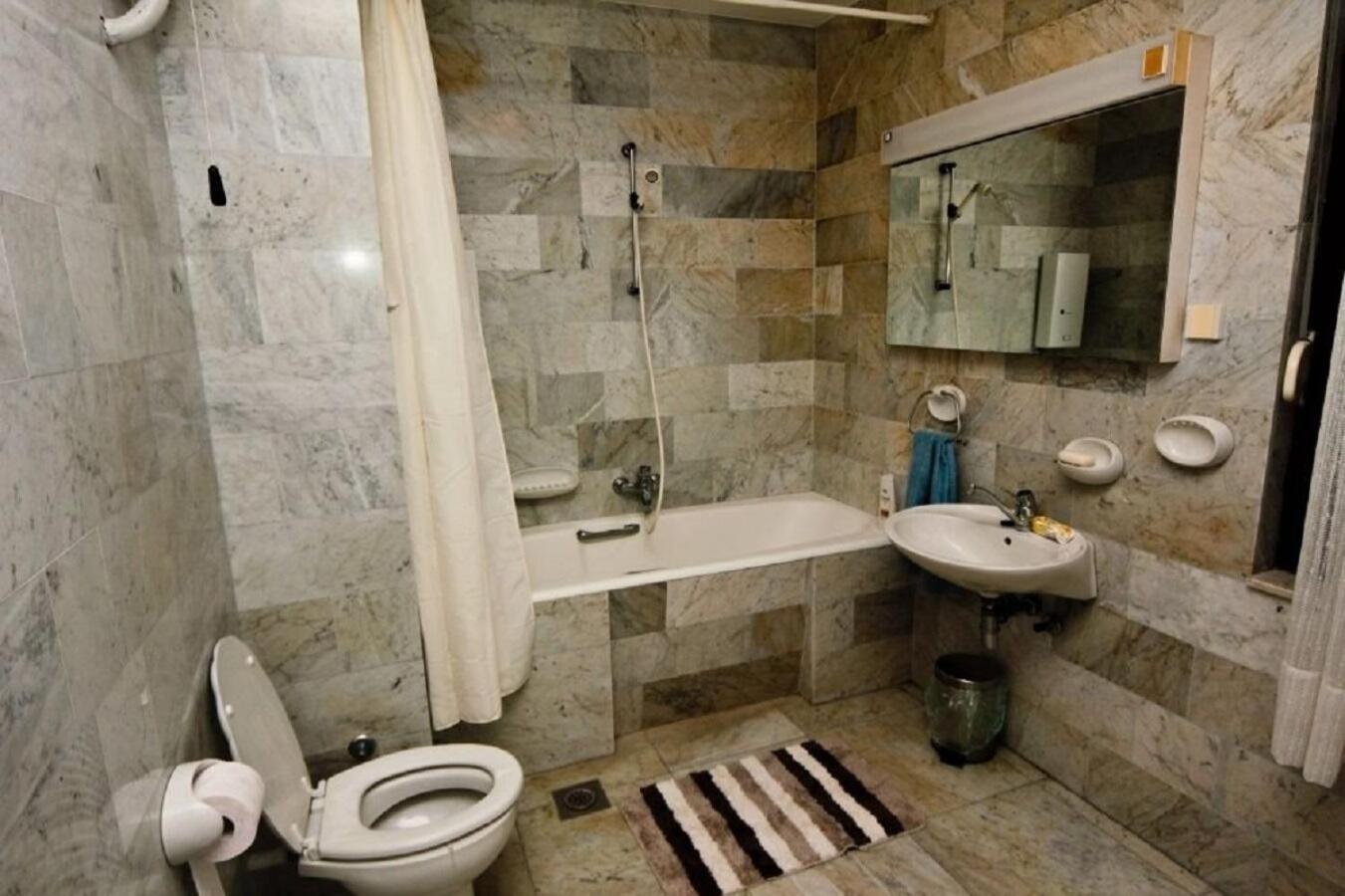 House Villa More 罗戈兹尼察 外观 照片